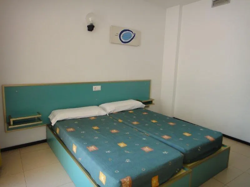 דירה יורט דה מאר Apartaments Lloret Sun