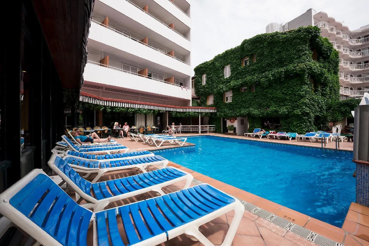 יורט דה מאר Apartaments Lloret Sun 0*, יורט דה מאר